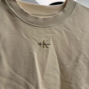 Calvin Klein sweatshirt